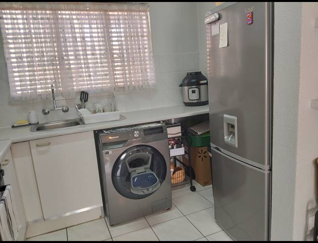 2 BEDROOM APARTMENT FOR SALE IN EDEN GLEN